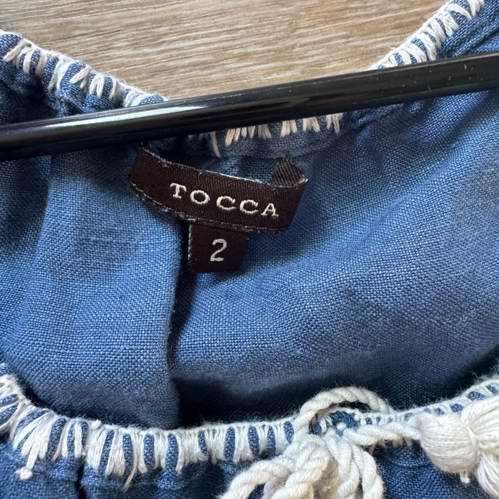 Tocca Embroidered Peasant Top - Picture 2 of 6